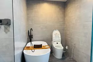 46 Elmwood Dr, Livingston, NJ 07039 - Photo 9