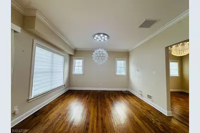 46 Elmwood Dr, Livingston, NJ 07039 - Photo 3