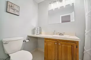 162 Riveredge Dr, Chatham Township, NJ 07928 - Photo 11