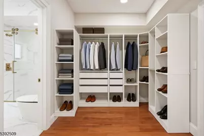 353 Claredon Pl, Orange, NJ 07050 - Photo 3