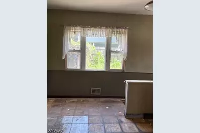 1 Reid Ave, Passaic, NJ 07055 - Photo 9