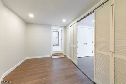 34 Kearney St, Lyndhurst Township, NJ 07071 - Photo 31