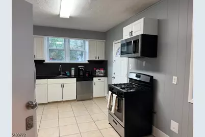 351 Ogden St, Orange, NJ 07050 - Photo 7