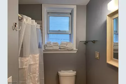 351 Ogden St, Orange, NJ 07050 - Photo 13