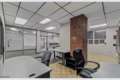 413 Frelinghuysen Ave, Newark, NJ 07114 - Photo 5