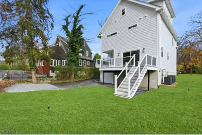 8 Mountainview Rd, Millburn, NJ 07041 - Photo 35