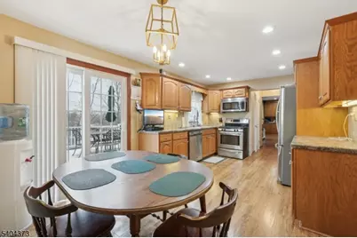 29 Joyce Dr, Roxbury Township, NJ 07876 - Photo 9