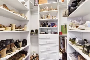 6 Druid Ln, Hardyston Township, NJ 07419 - Photo 19