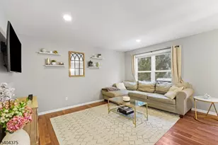 6 Druid Ln, Hardyston Township, NJ 07419 - Photo 9