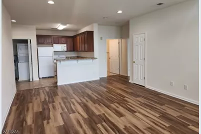 62-64 W Main St #301, Somerville, NJ 08876 - Photo 3