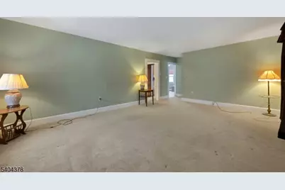 40 Mountain Ave, Mendham, NJ 07945 - Photo 3