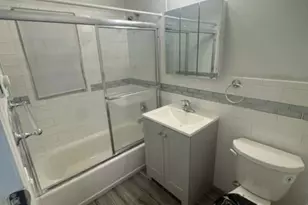 123 W 1st Ave, Roselle Boro, NJ 07203 - Photo 5