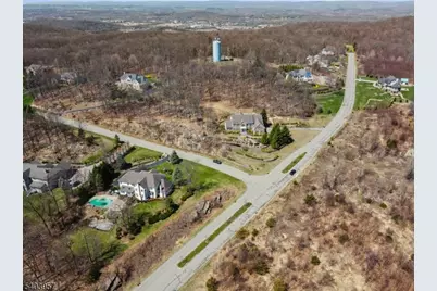 8 Triple Crown Dr, Sparta Township, NJ 07871 - Photo 1