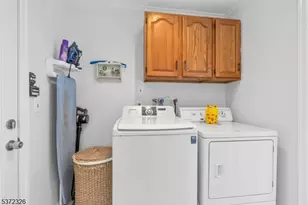 60 Reinhold Terrace, Union Township, NJ 07083 - Photo 13