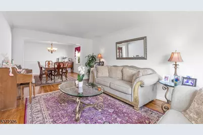 60 Reinhold Ter, Union Township, NJ 07083 - Photo 3