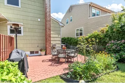 60 Reinhold Ter, Union Township, NJ 07083 - Photo 23