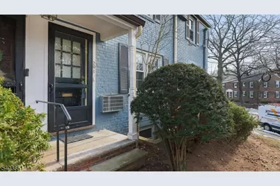 201 Lincoln Park E, Cranford Township, NJ 07016 - Photo 5