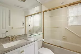 201 Lincoln Park E, Cranford Township, NJ 07016 - Photo 17