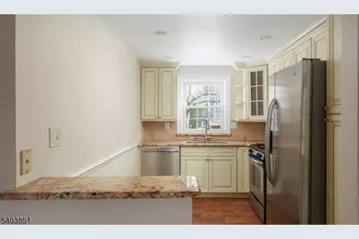 201 Lincoln Park E, Cranford Township, NJ 07016 - Photo 11