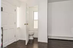 261 W Main St, Bound Brook, NJ 08805 - Photo 9