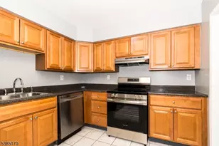 190 Park St, East Orange, NJ 07017 - Photo 19