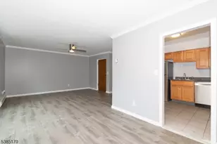 190 Park St, East Orange, NJ 07017 - Photo 15