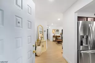 5 Tulip Crescent, Little Falls Township, NJ 07424 - Photo 3