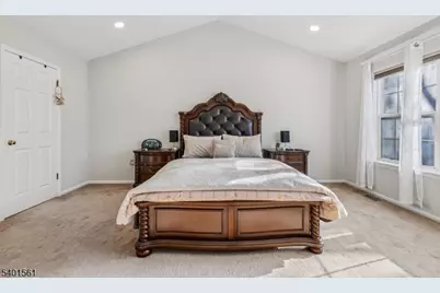 26 Eider Ct, Wayne, NJ 07470 - Photo 21