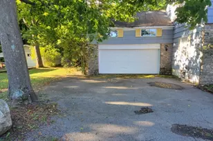 8 Randolph Ave, Hopatcong, NJ 07843 - Photo 3