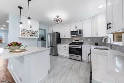 1720 Kenneth Ave, Union Township, NJ 07083 - Photo 5