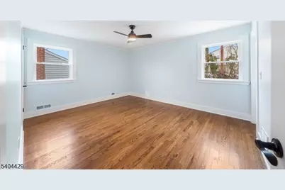 1720 Kenneth Ave, Union Township, NJ 07083 - Photo 9