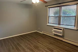 527 Andria Ave, Hillsborough Township, NJ 08844 - Photo 15