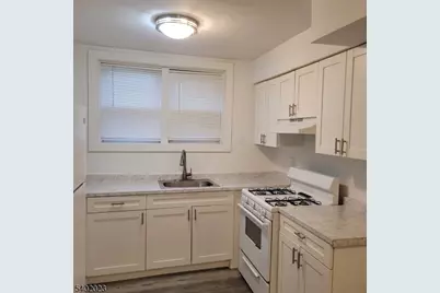 626 Clarkson Ave #2, Elizabeth, NJ 07202 - Photo 1