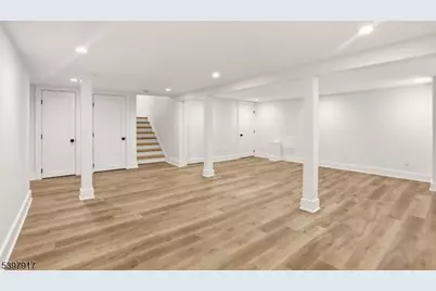 29 Alice Ln, Clark Township, NJ 07066 - Photo 23