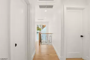 29 Alice Ln, Clark Township, NJ 07066 - Photo 13