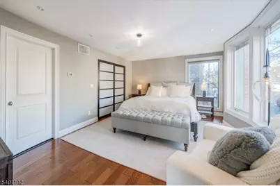 119 Walnut St #1, Montclair Twp., NJ 07042 - Photo 25