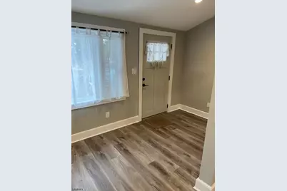 31 Broadway Ln, Fairfield, NJ 07004 - Photo 3