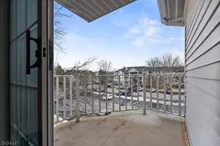 12 Kingston Run, North Brunswick Township, NJ 08902 - Photo 17