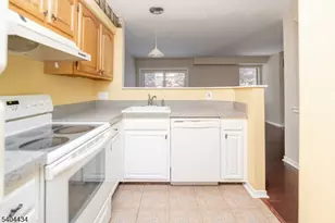 5 Rushmore Ln, Allamuchy Township, NJ 07840 - Photo 11