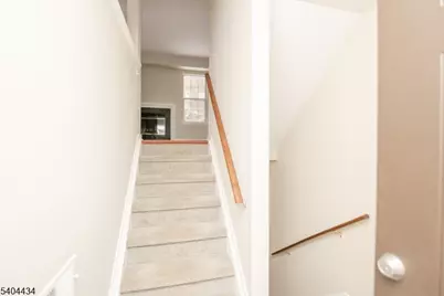 5 Rushmore Ln #5, Allamuchy Township, NJ 07840 - Photo 3