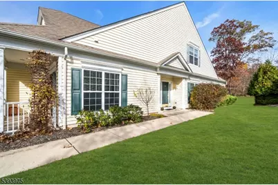 236 Knollcrest Ct, Franklin Township, NJ 08873 - Photo 5