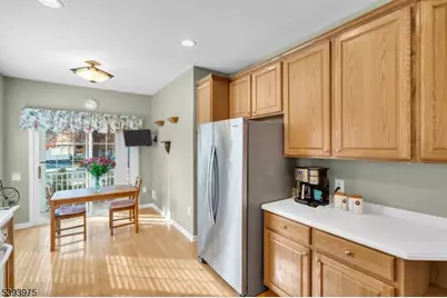 236 Knollcrest Ct, Franklin Township, NJ 08873 - Photo 33