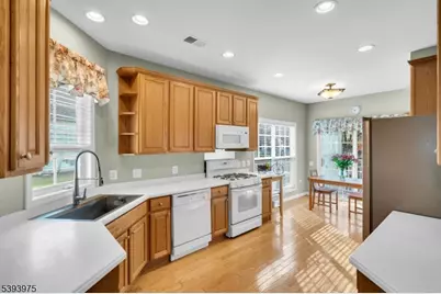 236 Knollcrest Ct, Franklin Township, NJ 08873 - Photo 31