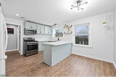 443 Bunker Hill Rd, Franklin Township, NJ 08540 - Photo 5