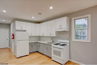 229 21st St, Irvington, NJ 07111 - Photo 23