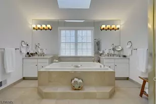 15 Skytop Dr, Denville, NJ 07834 - Photo 19