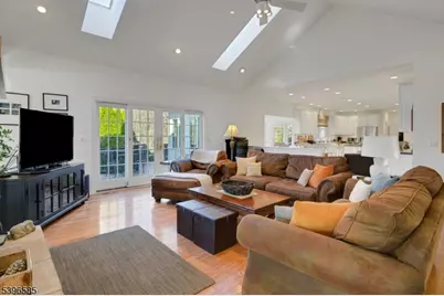 15 Skytop Dr, Denville, NJ 07834 - Photo 33