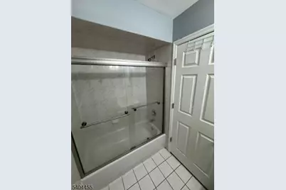 323 Bond St, Elizabeth, NJ 07206 - Photo 15