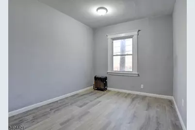 621 Grove St, Irvington, NJ 07111 - Photo 9