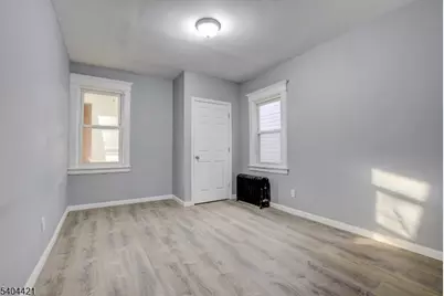 621 Grove St, Irvington, NJ 07111 - Photo 7